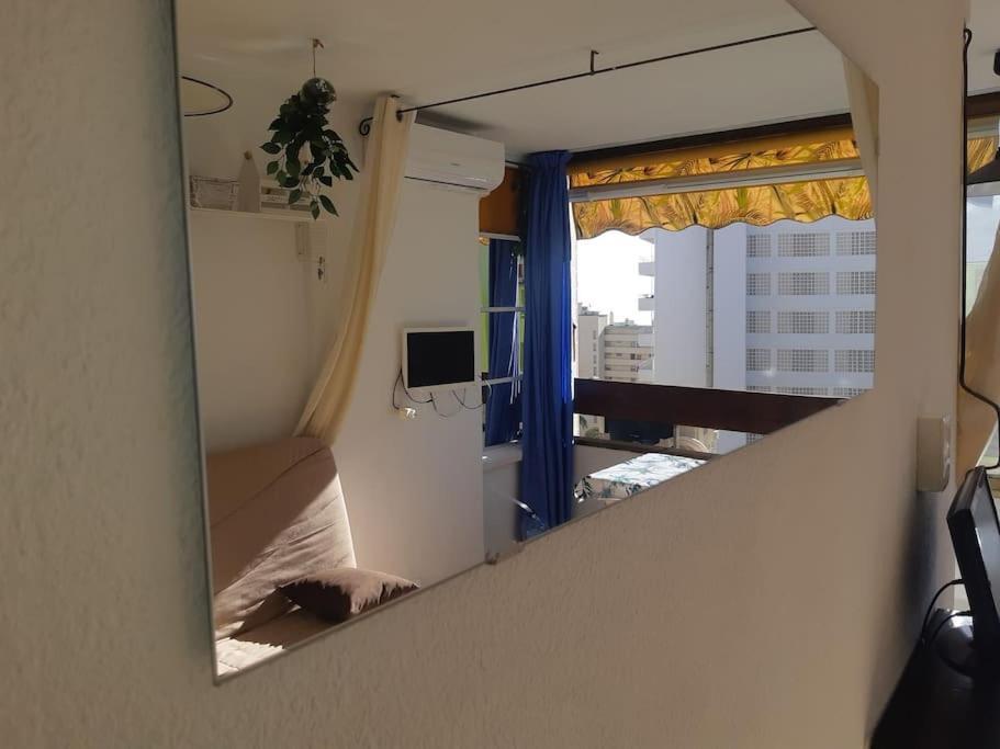 Beautiful Residential Apartment With Pool بينايدورم المظهر الخارجي الصورة